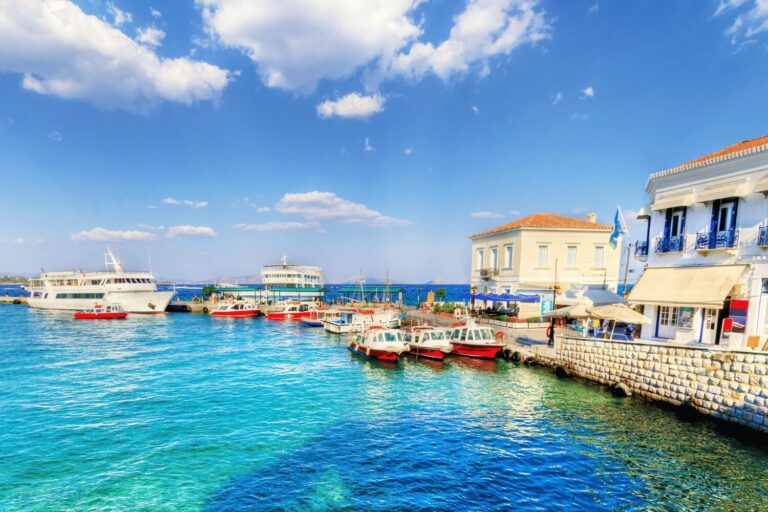 Is It Worth Going to Spetses in 2024? Top Tips for Travelers!